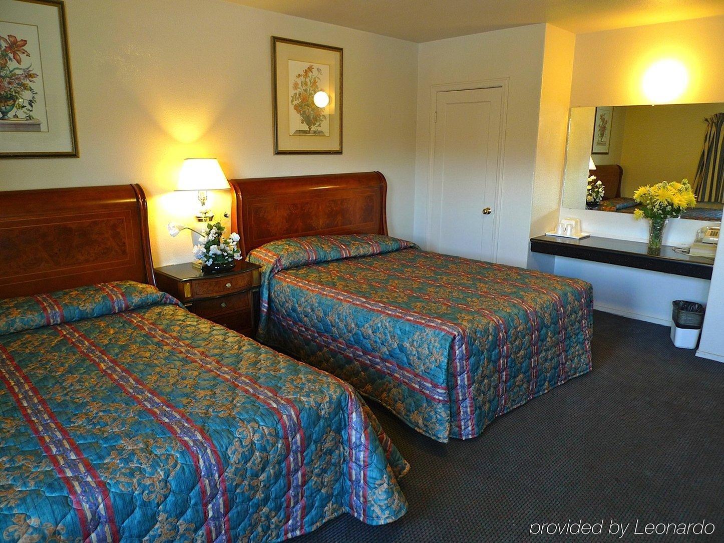 Budget Inn Morgan Hill Room photo