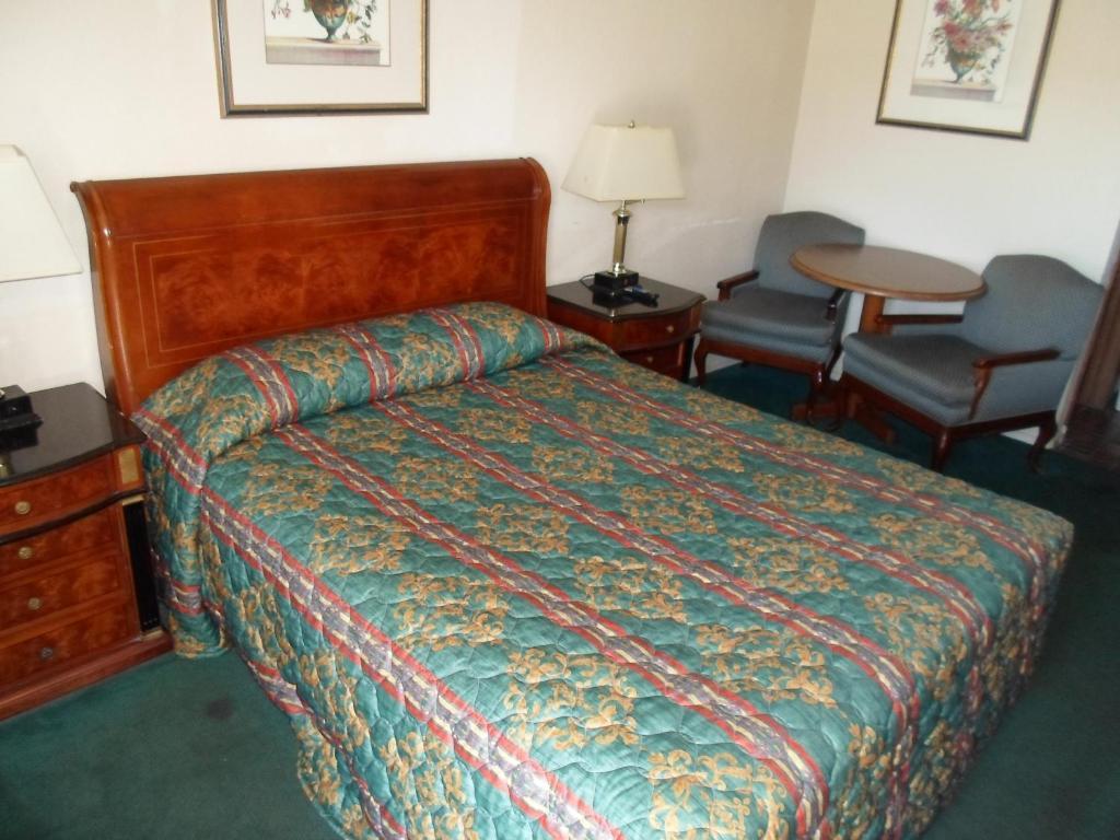 Budget Inn Morgan Hill Room photo
