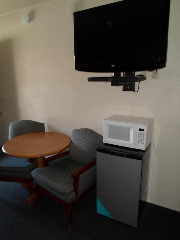 Budget Inn Morgan Hill Room photo