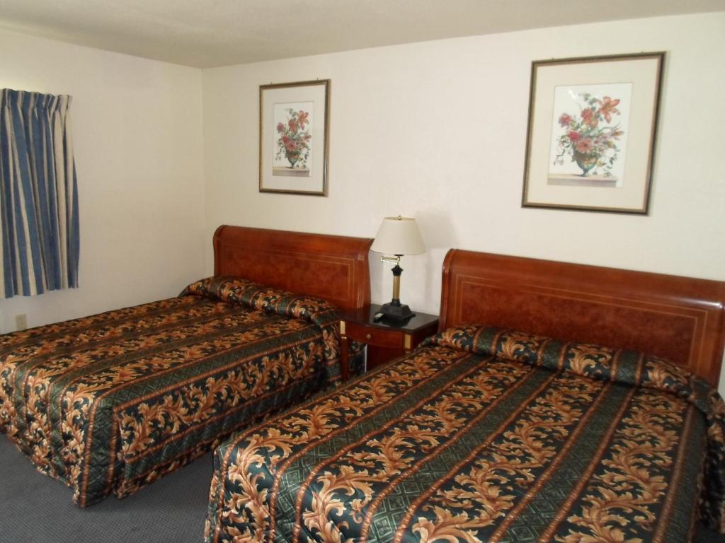 Budget Inn Morgan Hill Room photo