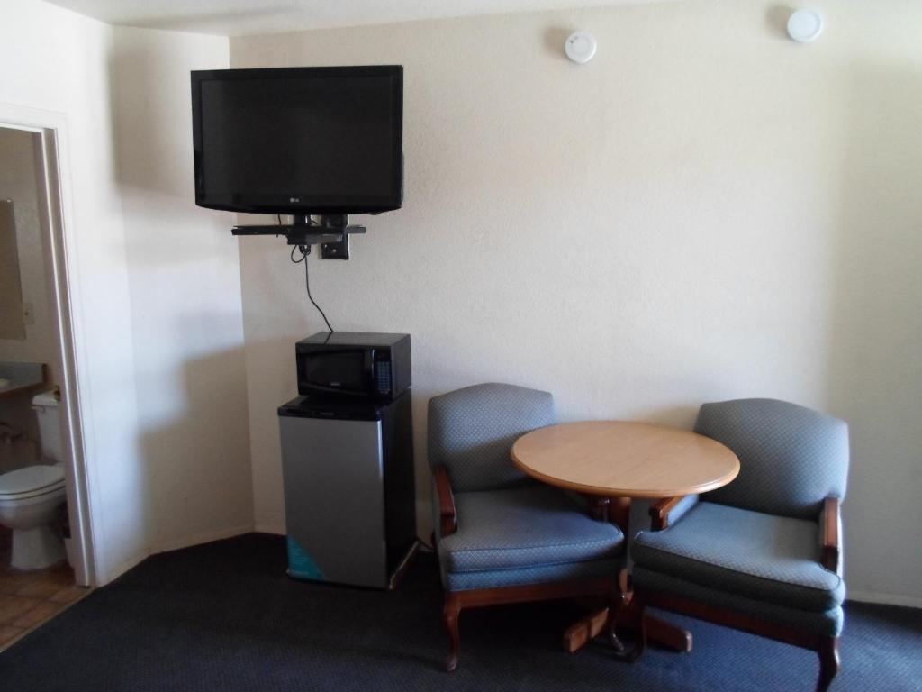 Budget Inn Morgan Hill Room photo