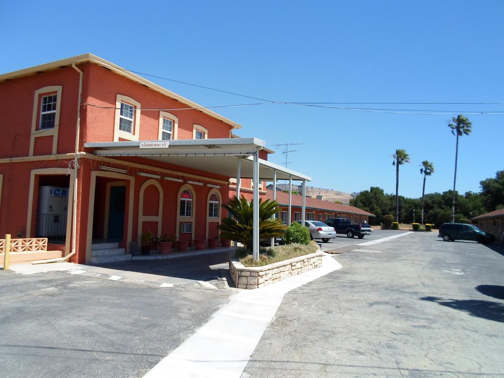 Budget Inn Morgan Hill Exterior photo