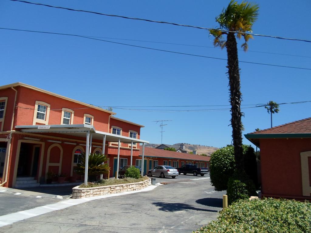 Budget Inn Morgan Hill Exterior photo